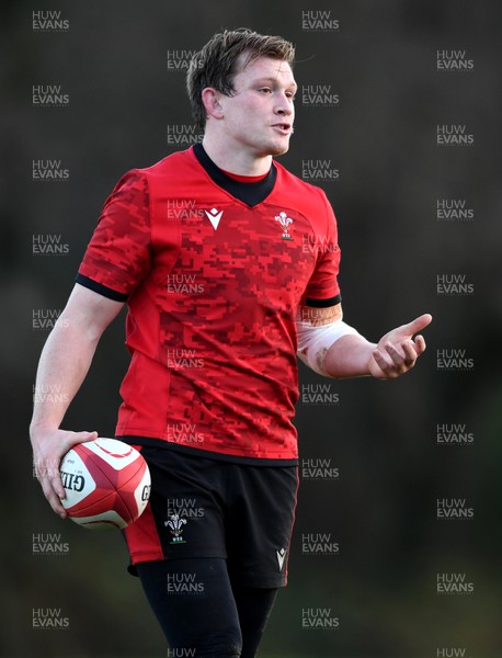 261120 - Wales Rugby Training - Nick Tompkins during training