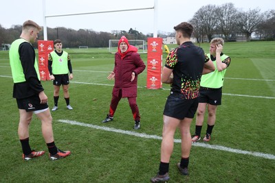 261125 - Wales Rugby Training ahead of their final Quilter Nations Series game against South Africa - Steve Tandy, Head Coach with the Wales U19s 