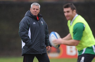 27.01.09 - Wales Rugby Training - Wales head coach, Warren Gatland looks on during training. 