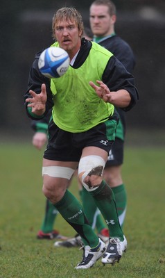 27.01.09 - Wales Rugby Training - Andy Powell in action during training. 