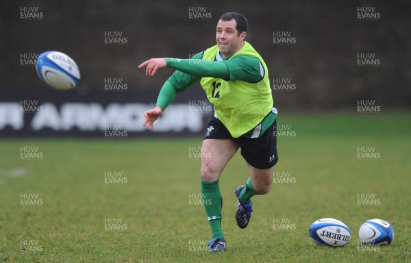 27.01.09 - Wales Rugby Training - Gareth Cooper in action during training. 