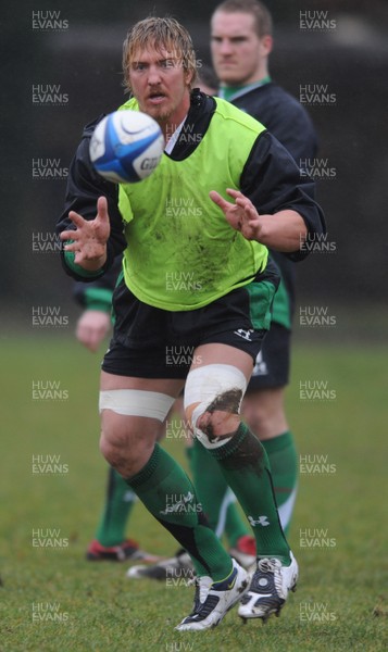 27.01.09 - Wales Rugby Training - Andy Powell in action during training. 