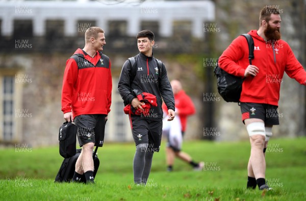 270120 - Wales Rugby Training - Johnny McNicholl and Louis Rees-Zammit