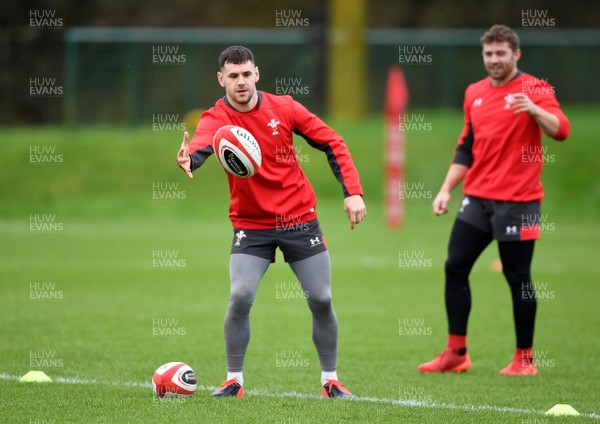 270120 - Wales Rugby Training - Tomos Williams