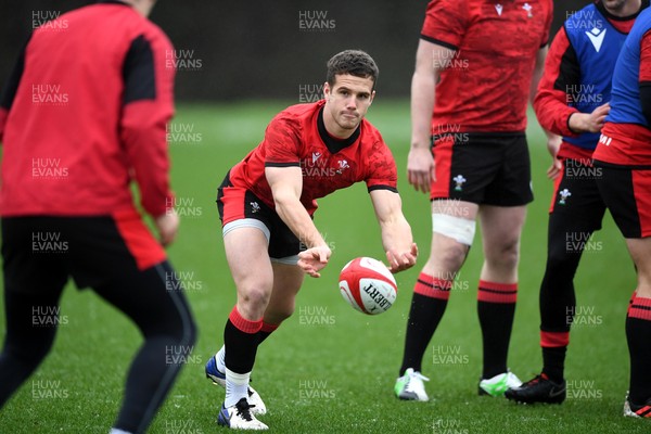 260121 - Wales Rugby Training - Kieran Hardy during training