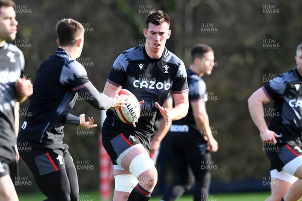 270123 - Wales Rugby Training - Adam Beard during training
