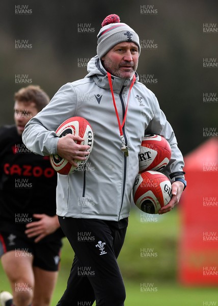 270123 - Wales Rugby Training - Alex King during training