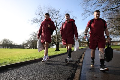 270126 - Wales Rugby Training on the first day of 6 Nations camp - Louis Rees Zammit, James Botham and Sam Wainwright