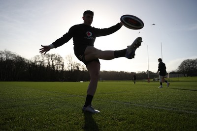 270126 - Wales Rugby Training on the first day of 6 Nations camp - Reuben Morgan-Williams