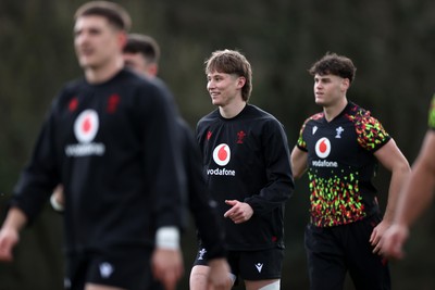 270126 - Wales Rugby Training on the first day of 6 Nations camp - Ellis Mee