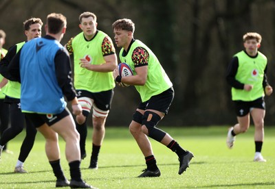 270126 - Wales Rugby Training on the first day of 6 Nations camp - Alex Mann