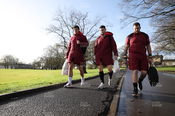 270126 - Wales Rugby Training on the first day of 6 Nations camp - Louis Rees Zammit, James Botham and Sam Wainwright