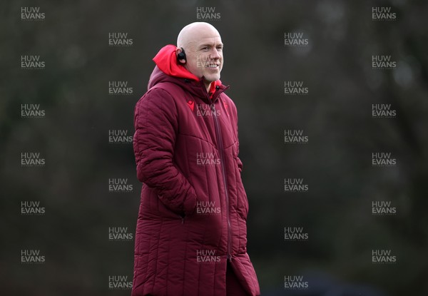 270126 - Wales Rugby Training on the first day of 6 Nations camp - Head Coach Steve Tandy