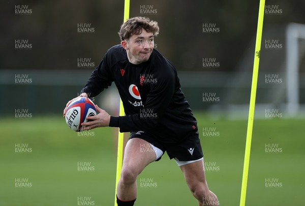 270126 - Wales Rugby Training on the first day of 6 Nations camp - Dan Edwards