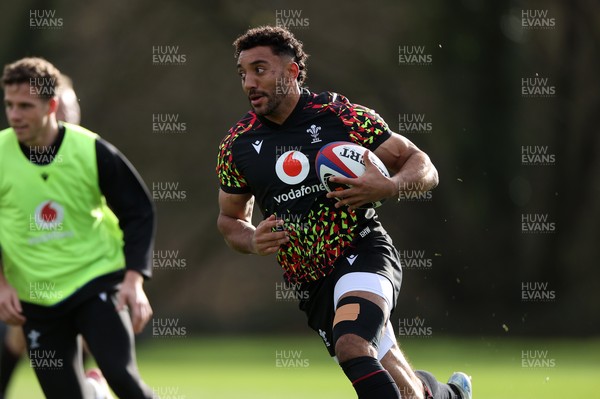 270126 - Wales Rugby Training on the first day of 6 Nations camp - Gabriel Hamer-Webb