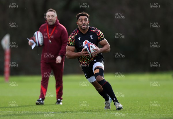 270126 - Wales Rugby Training on the first day of 6 Nations camp - Gabriel Hamer-Webb