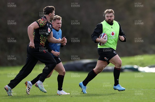 270126 - Wales Rugby Training on the first day of 6 Nations camp - Tomas Francis