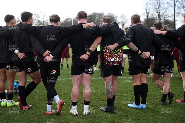 270126 - Wales Rugby Training on the first day of 6 Nations camp - Team Huddle