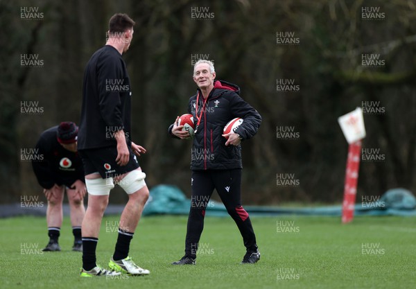 270224 - Wales Rugby Training - Rob Howley during training