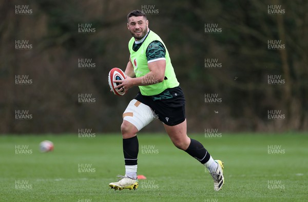 270224 - Wales Rugby Training - Gareth Thomas during training