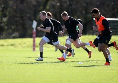 270225 - Wales Rugby Training - Blair Murray during training