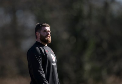 270225 - Wales Rugby Training - Kemsley Mathias during training