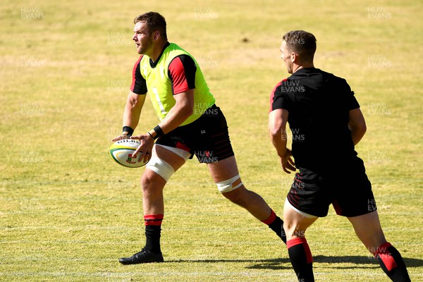 270622 - Wales Rugby Training - Dan Lydiate during training