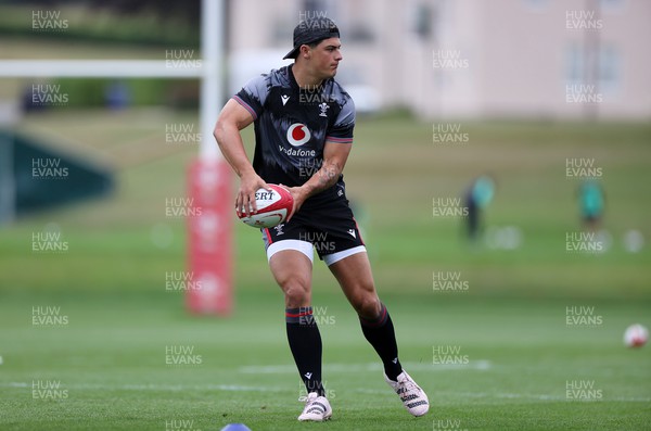 270623 - The Wales Rugby Team training in preparation for the Rugby World Cup - Louis Rees-Zammit during training