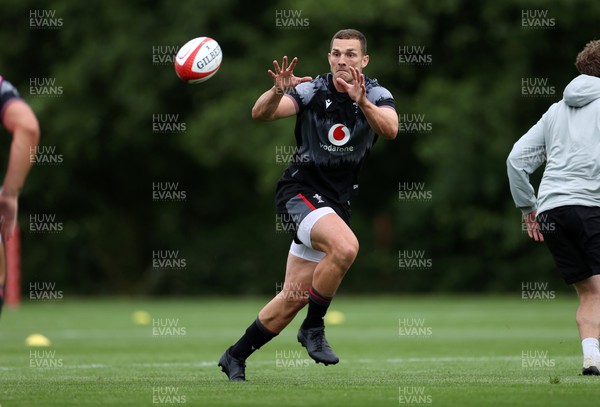 270623 - The Wales Rugby Team training in preparation for the Rugby World Cup - George North during training