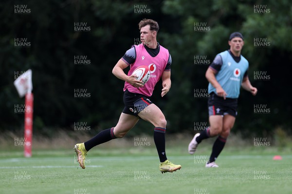 270623 - The Wales Rugby Team training in preparation for the Rugby World Cup - Tom Rogers during training