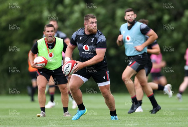 270623 - The Wales Rugby Team training in preparation for the Rugby World Cup - Kemsley Mathias during training