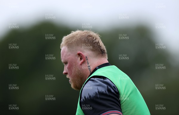 270623 - The Wales Rugby Team training in preparation for the Rugby World Cup - Keiron Assiratti during training