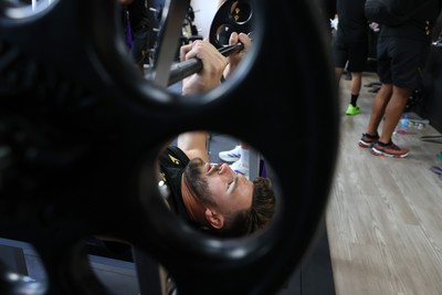 270625 - Wales Rugby Gym and Recovery upon arrival in Japan - Johnny Williams