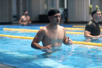 270625 - Wales Rugby Gym and Recovery upon arrival in Japan - Cameron Winnett