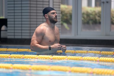 270625 - Wales Rugby Gym and Recovery upon arrival in Japan - Johnny Williams