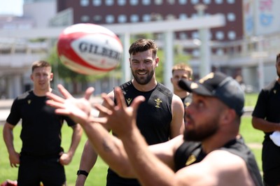270625 - Wales Rugby training upon arrival in Japan - Johnny Williams during training