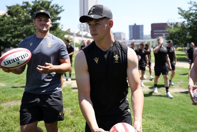 270625 - Wales Rugby training upon arrival in Japan - Tom Rogers during training