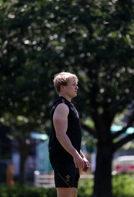 270625 - Wales Rugby training upon arrival in Japan - Blair Murray during training