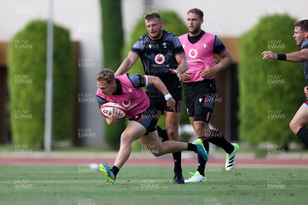 270723 - Wales Rugby Training taking place in Turkey, in preparation for the Rugby World Cup - Sam Costelow during training