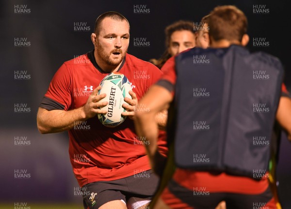 270919 - Wales Rugby Training - Ken Owens during training