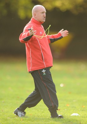 27.10.08 - Wales Rugby Training - Shaun Edwards. 