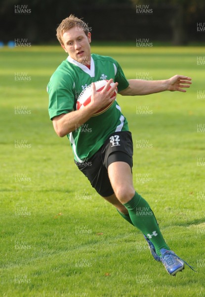 27.10.08 - Wales Rugby Training - Morgan Stoddart in action during training 