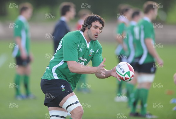 27.10.09 - Wales Rugby Training - Jonathan Thomas in action during training. 