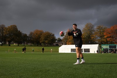 271026 - Wales Rugby Training - Joe Hawkins during training