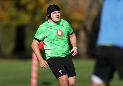 271026 - Wales Rugby Training - Archie Griffin during training