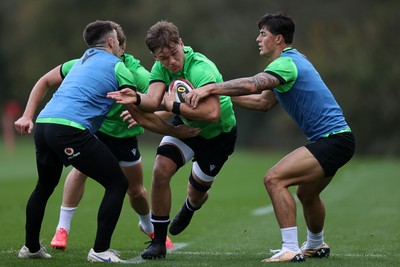 271026 - Wales Rugby Training - Alex Mann during training