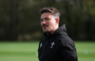 271026 - Wales Rugby Training - Alex Davies, Kicking Coach