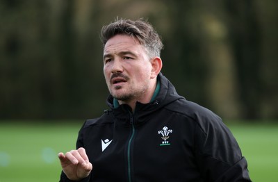 271026 - Wales Rugby Training - Alex Davies, Kicking Coach