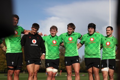 271026 - Wales Rugby Training - Joe Hawkins, Jac Morgan, Ellis Mee, Archie Griffin and Tomos Williams