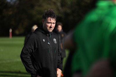 271026 - Wales Rugby Training - Ben Whitehouse, Coach